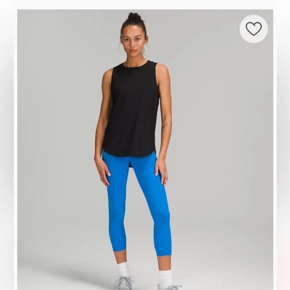 Lululemon Sculpt Tank with Back Vent - in excellent condition! - Picture 7 of 8